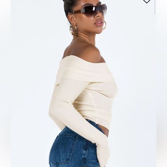 Princess Polly Size M/L Morley Off Shoulder Ribbed Sweater Cream Thumb Holes - Picture 10 of 10